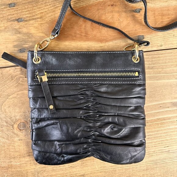 Etienne Aigner Black Cross Body Purse‎ Leather Puckered Gold Hardware Small - Picture 2 of 9